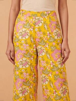 Women yellow rayon floral printed regular trouser 2