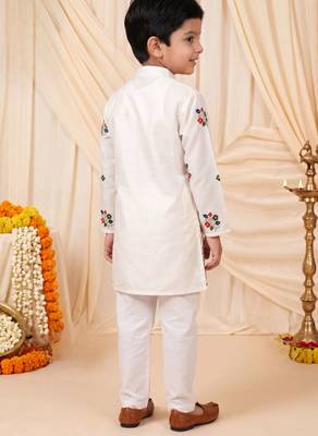 Boys white satin flamingo bird & floral embroidered kurta pyjama set 2