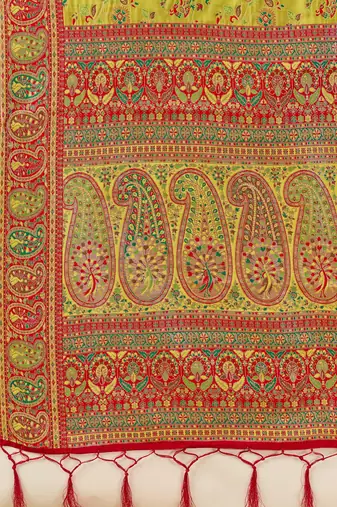 Parrot Jacquard Silk Rich Woven Zari Border With Traditional Paisley Design Saree For Women