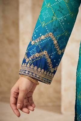 Teal blue premium chinon embroidered kurta palazzo set with dupatta 4