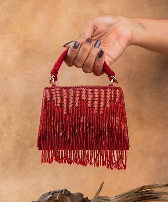 Crimson red beaded silk tassel handbag 5