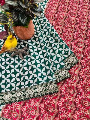 Dark Green Color Floral Printed Pallu With Sequince & Mirror Work & Thread Embroidered Lace Border Silk Blend Saree 3