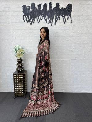 dark brown color mirror work border with handcrafted red tassels (latkan) and ajarakh print gajji silk blend saree 2