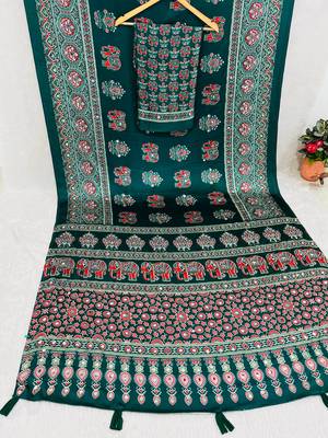 green color mirror work border with handcrafted red tassels (latkan) and ajarakh print gajji silk blend saree 5