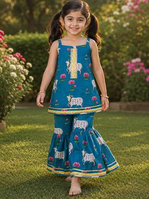Girls Sleeveless Cotton Kurta & Churidar Salwar Set 1