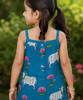 Girls Sleeveless Cotton Kurta & Churidar Salwar Set 2