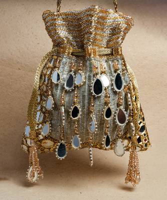 Aaina aynali gold 3