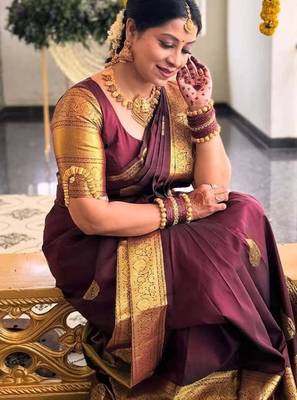 Dark maroon silk blend woven saree with banarasi silk 1