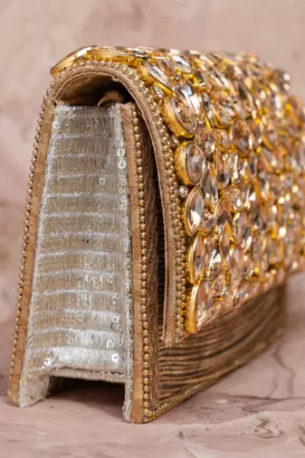 Diamond hinted kasse gold