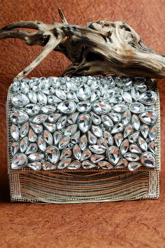 Diamond hinted kasse silver