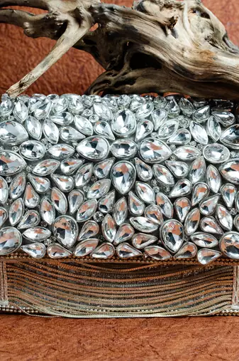 Diamond hinted kasse silver