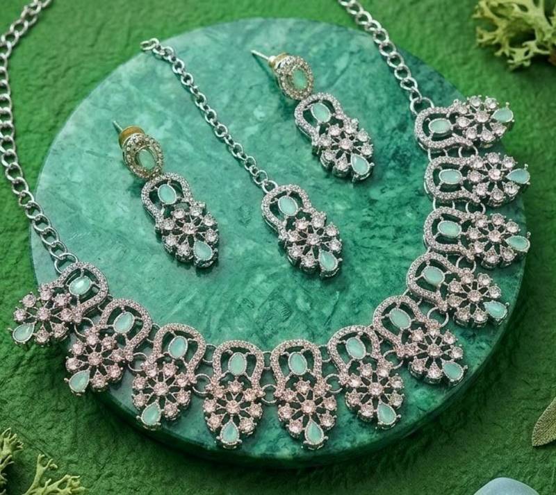 pista rhodium-plated agate stone necklace set with earrings & maang tikka