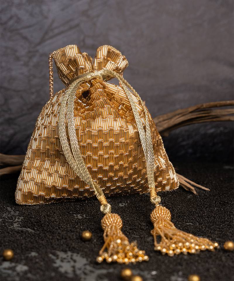 Salli en vie (gold)