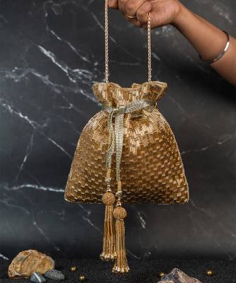 Salli en vie (gold) 4