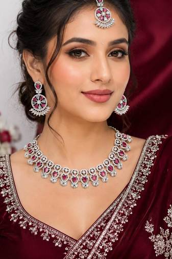 maroon rhodium-plated agate stone necklace set with earrings & maang tikka