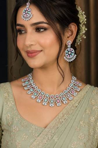 pink pista rhodium-plated agate stone necklace set with earrings & maang tikka