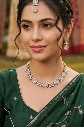 baby pink mehndi-plated agate stone necklace set with earrings & maang tikka