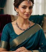 maroon pink mehndi-plated agate stone necklace set with earrings & maang tikka