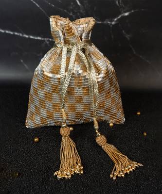 Shades of gold tassel 7
