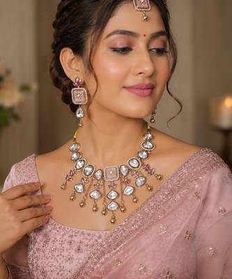 pink mehndi-plated agate stone necklace set with earrings & maang tikka 1