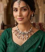 pista mehndi-plated agate stone necklace set with earrings & maang tikka
