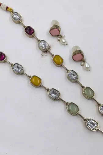 multicolor mehndi-plated agate stone necklace set with earrings & kundan