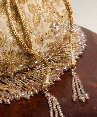Leafy gold 5