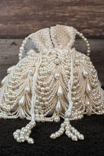 Oyster Ivory
