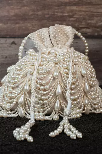 Oyster Ivory