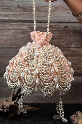 Oyster Blush