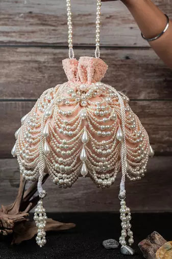 Oyster Blush
