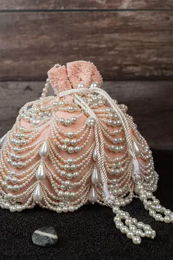 Oyster Blush