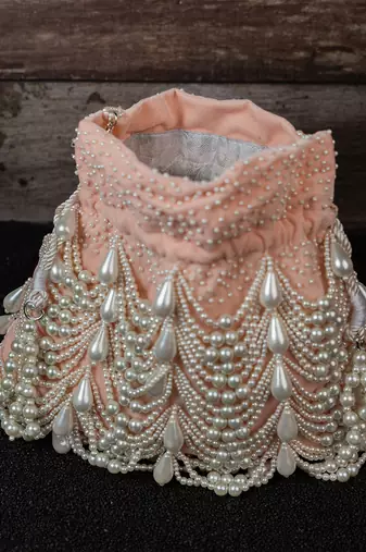 Oyster Blush
