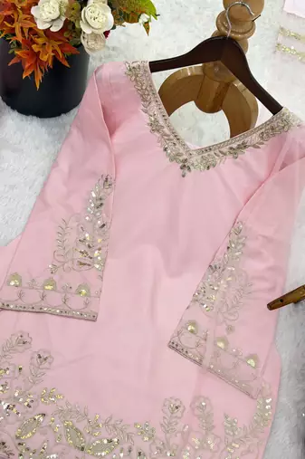Pink pure crepe silk blend embroidered farshi suit with net dupatta