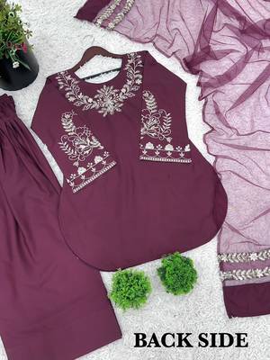 Wine pure crepe silk blend embroidered farshi suit with net dupatta 3
