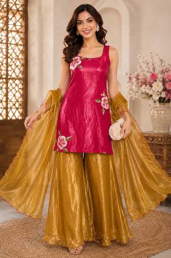 Rani pink hand painted fendy silk blend kurta palazzo set with dupatta