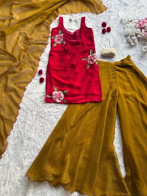 Rani pink hand painted fendy silk blend kurta palazzo set with dupatta 3