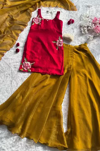 Rani pink hand painted fendy silk blend kurta palazzo set with dupatta