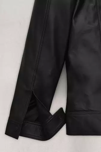 Men's black lambskin leather jacket 2 envelope pocket & button detail