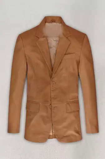 Men's beige   lambskin leather coat 2 flap pocket & button detail