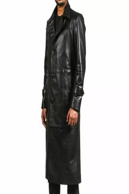 Men's black  lambskin leather coat-button & lapel hand style 2