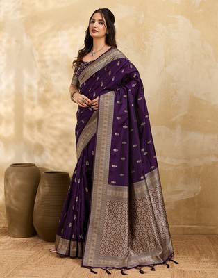 Purple jaquard silk woven zari work traditional saree with unstitch blouse 6