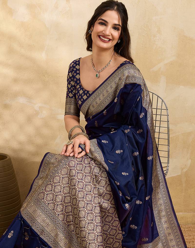 Navyblue jaquard silk woven zari work traditional saree with unstitch blouse