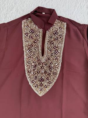 Burgundy silk blend heavy thread & sequins embroidered kurta 3