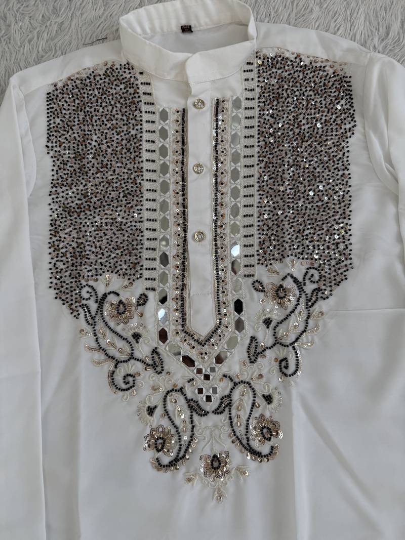 Off white silk blend heavy thread & sequins embroidered kurta with straight pant