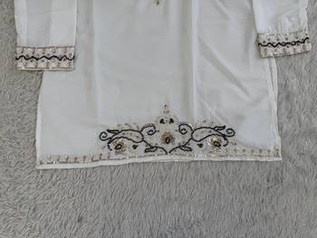 Off white silk blend heavy thread & sequins embroidered kurta with straight pant 4