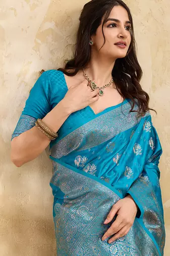 Turquoise Jacquard silk blend Rich Woven Zari Border Traditional Saree With Unstitched Blouse Piece