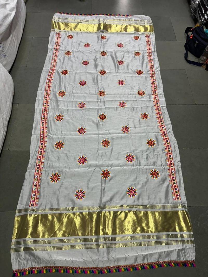 White mirror work rayon embroidered dupatta