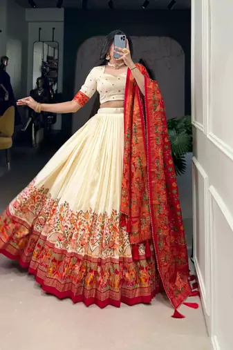Women's Cream Kalamkari Print Tussar Silk Semi-Stitched Lehenga Choli with Foil Work & Gotta Patti Dupatta