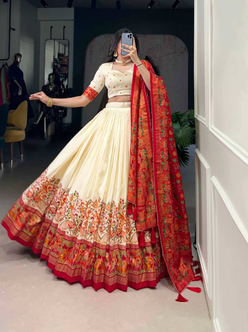 Women's Cream Kalamkari Print Tussar Silk Semi-Stitched Lehenga Choli with Foil Work & Gotta Patti Dupatta